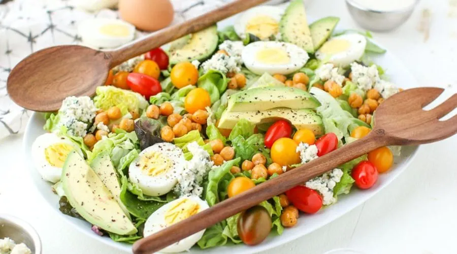 Plant-Based Cobb Salad With Tomatoey Croutons