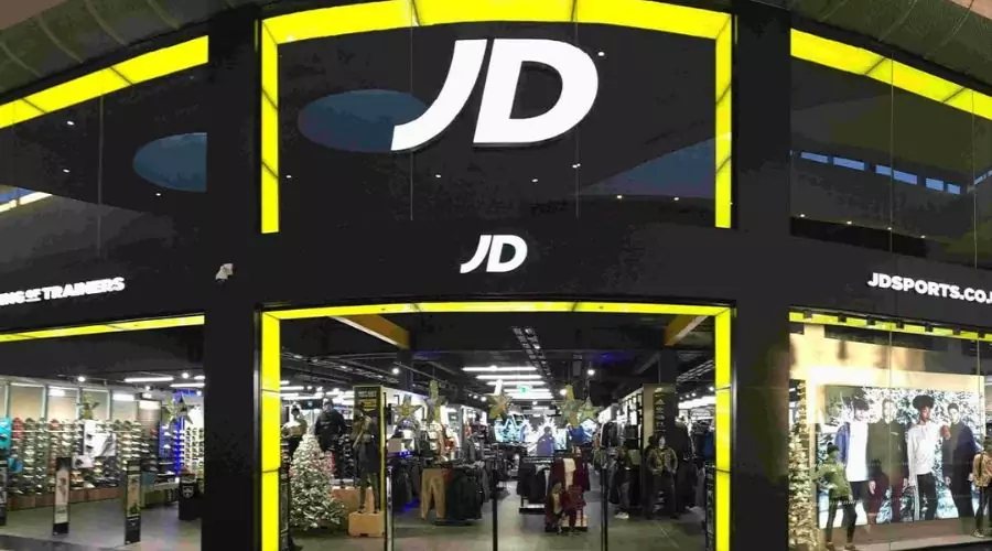 The Charm of JD Sports Clothing: Blending Style and Utility 