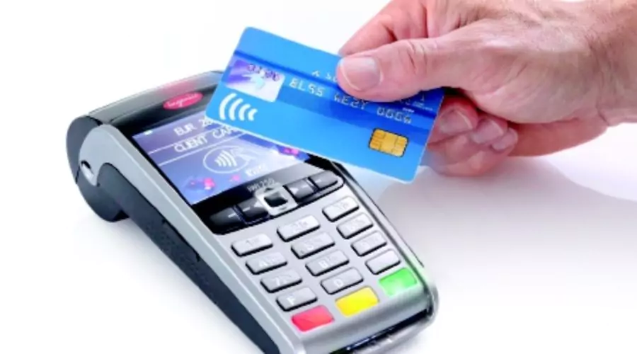 Advantages of debit card expense control
