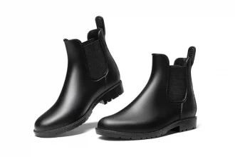 Black boots for women