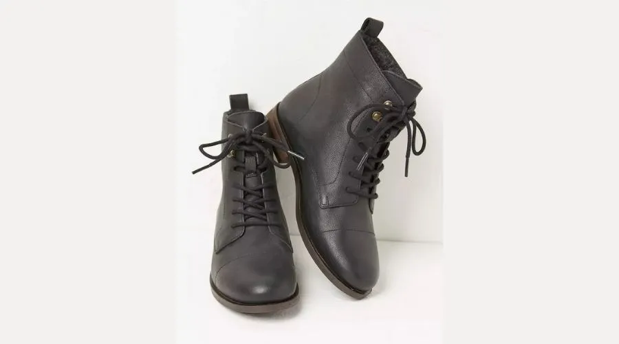 Catrin lace up ankle boot
