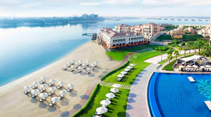 The Ritz Carlton Abu Dhabi Grand Canal | Nowandlive
