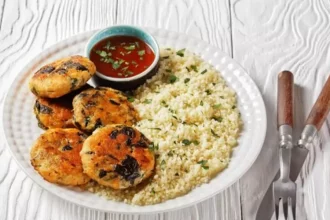 Fish cakes and rice