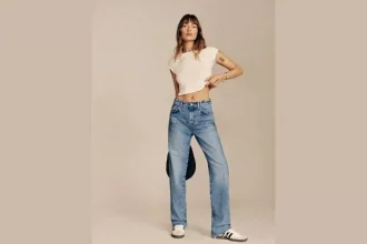 women's relaxed jeans