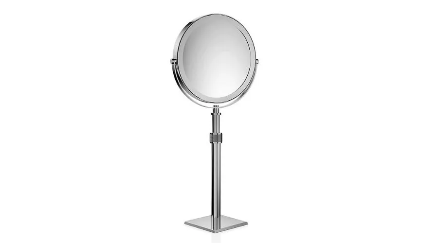 Round magnifying mirror 