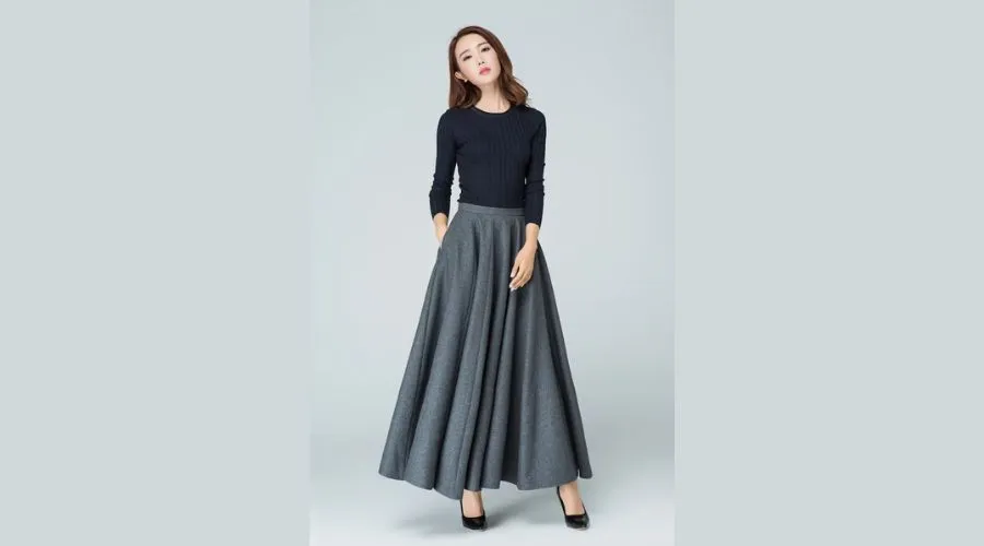 Flowing Pleated Maxi Skirt